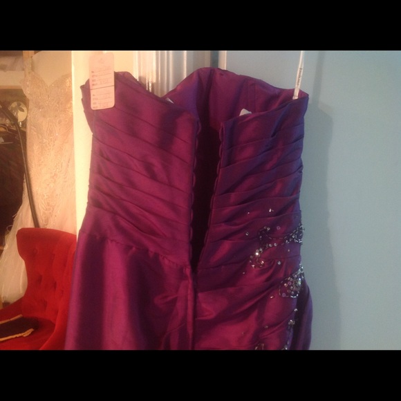 Prom gown - Picture 4 of 7